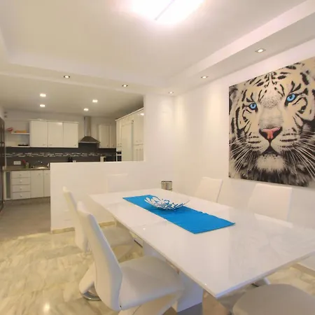 1108 Beachfront 2 With Roofterrace 80mtrgt 3 Pools Lejlighed